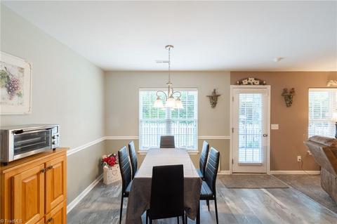 102 Bouldin Ct, Trinity, NC 27370 photo 8