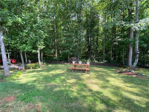 113 Calloway Ct, King, NC 27021 photo 24