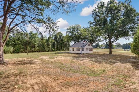 636 Summit Rd, Eden, NC 27288 photo 21