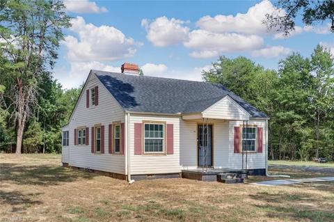 636 Summit Rd, Eden, NC 27288 photo 1