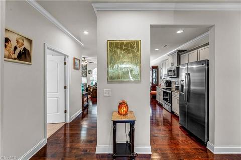 136 Windmill Trl, High Point, NC 27265 photo 5
