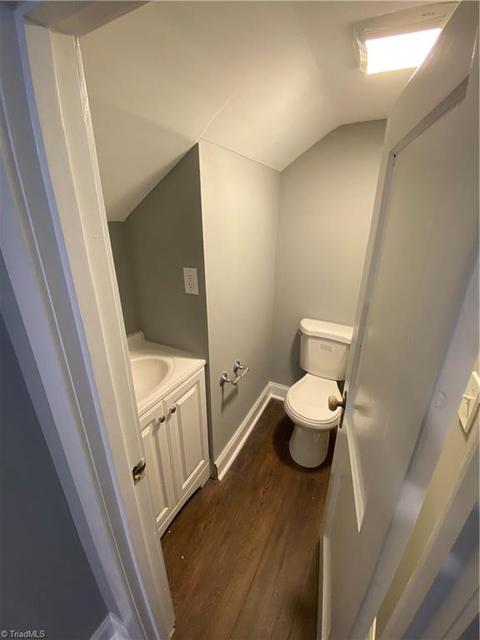 718 Oakview Rd, High Point, NC 27265 photo 18