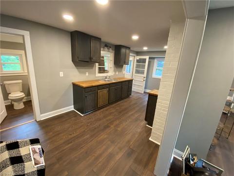 718 Oakview Rd, High Point, NC 27265 photo 5