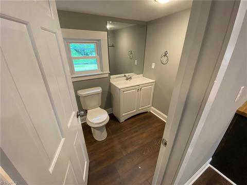718 Oakview Rd, High Point, NC 27265 photo 11