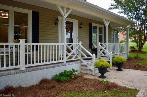 971 Long Hill Rd, Pilot Mountain, NC 27041 photo 12