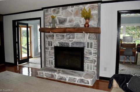 971 Long Hill Rd, Pilot Mountain, NC 27041 photo 19