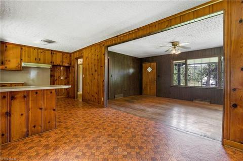 566 Sexton Rd, Denton, NC 27239 photo 12