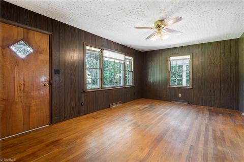 566 Sexton Rd, Denton, NC 27239 photo 8