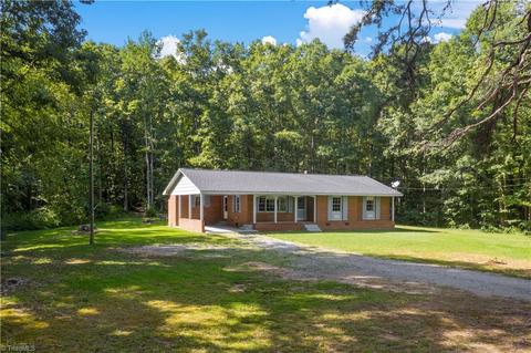 566 Sexton Rd, Denton, NC 27239 photo 5