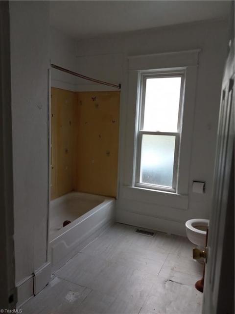 1309 E Green Dr, High Point, NC 27260 photo 6