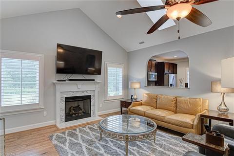634 Nikyle Cir, High Point, NC 27265 photo 6