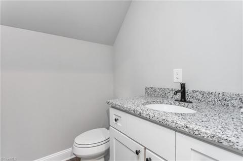 2822 Fallin Ct, High Point, NC 27262 photo 32