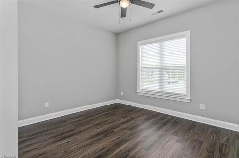 2822 Fallin Ct, High Point, NC 27262 photo 24