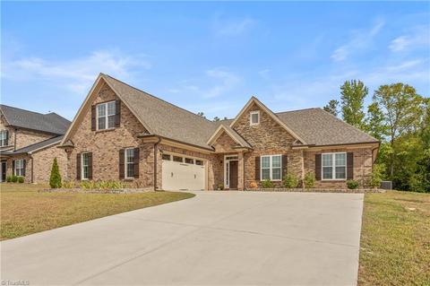 2822 Fallin Ct, High Point, NC 27262 photo 37