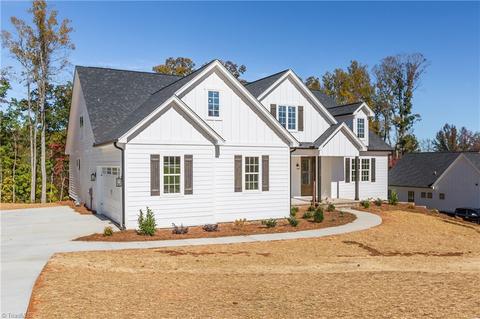 159 Lantern Dr, Advance, NC 27006 photo 3