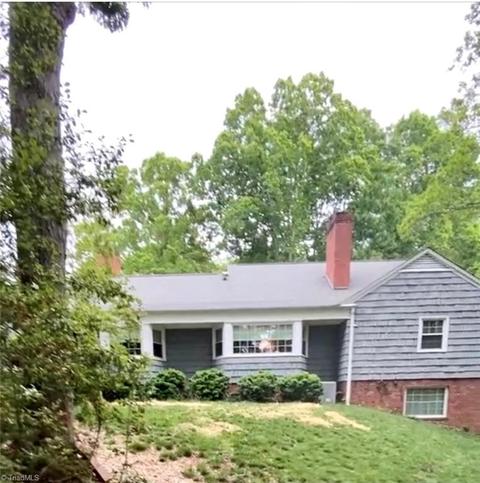 352 Ivy Cir, Elkin, NC 28621 photo 7