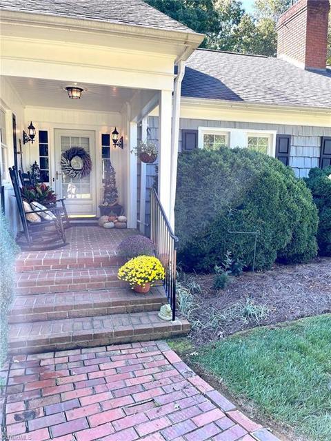 352 Ivy Cir, Elkin, NC 28621 photo 34