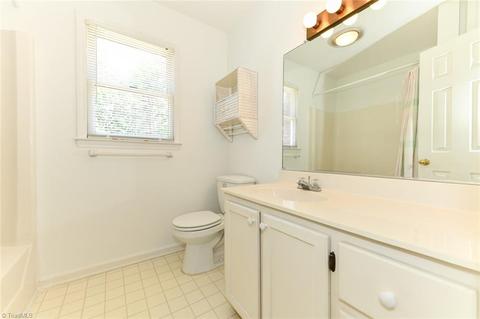 409 Old Mill Rd, High Point, NC 27265 photo 27
