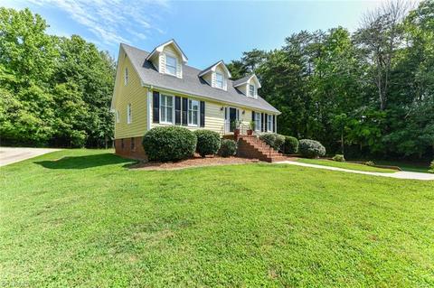 409 Old Mill Rd, High Point, NC 27265 photo 3