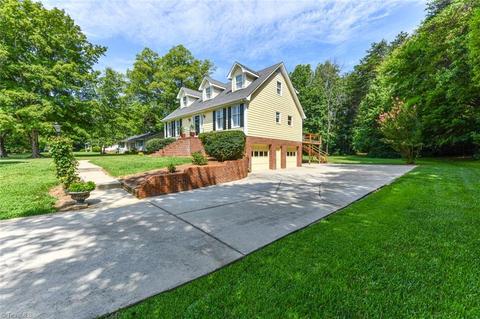 409 Old Mill Rd, High Point, NC 27265 photo 5