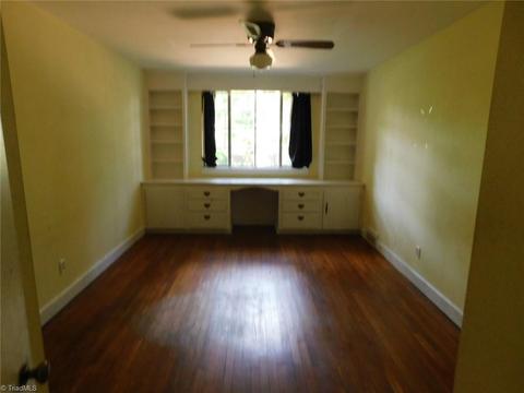 3 Forest Dr, Thomasville, NC 27360 photo 12