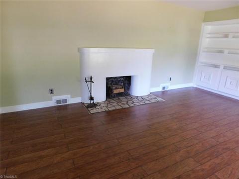 3 Forest Dr, Thomasville, NC 27360 photo 15
