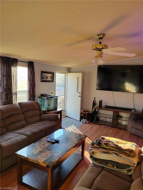 5408 Parinna Dr, Trinity, NC 27370 photo 3