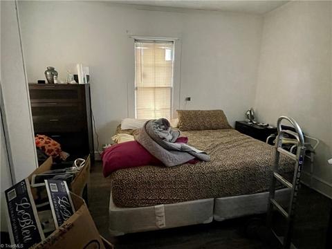 810 Trinity St, Thomasville, NC 27360 photo 6