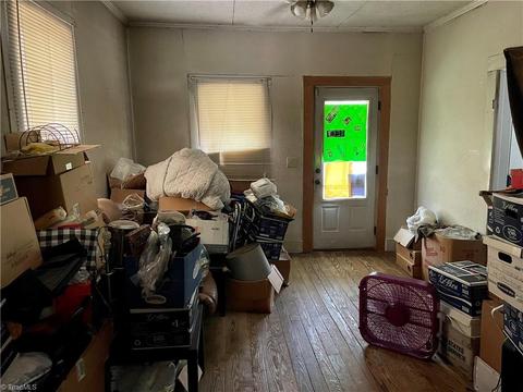 810 Trinity St, Thomasville, NC 27360 photo 4