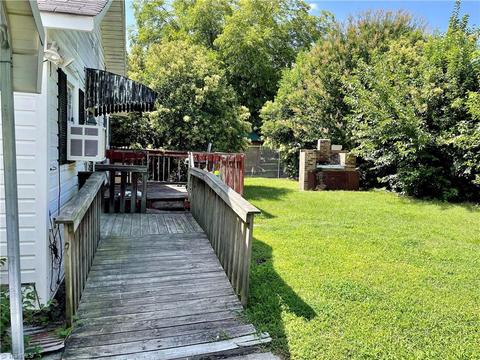 810 Trinity St, Thomasville, NC 27360 photo 7