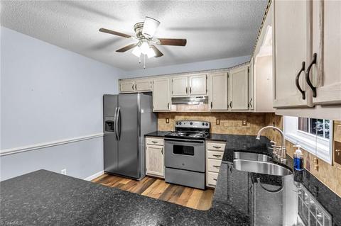 4257 White Tail Dr, Trinity, NC 27370 photo 9