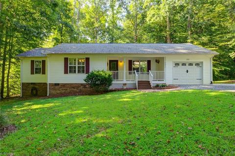 4257 White Tail Dr, Trinity, NC 27370 photo 1