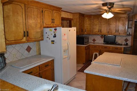148 Will Rd, Mayodan, NC 27027 photo 6