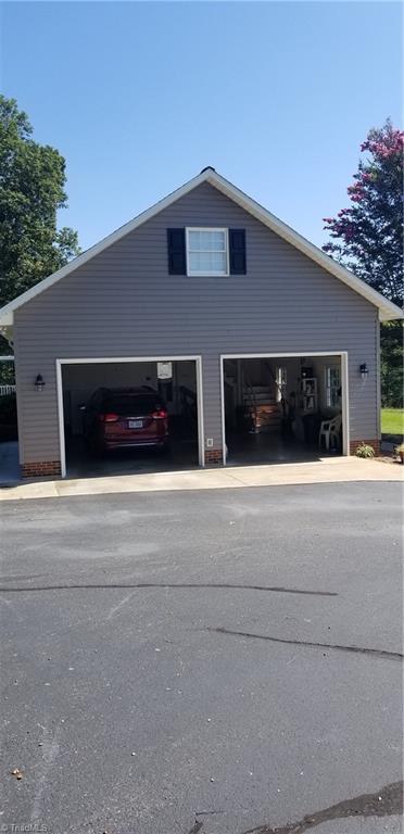 1626 Barker Rd, Roaring River, NC 28669 photo 21