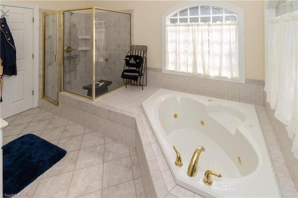  5903 Fleming Terrace Rd, Greensboro, NC 27410 photo 27