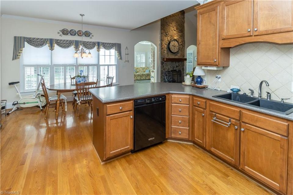  5903 Fleming Terrace Rd, Greensboro, NC 27410 photo 19