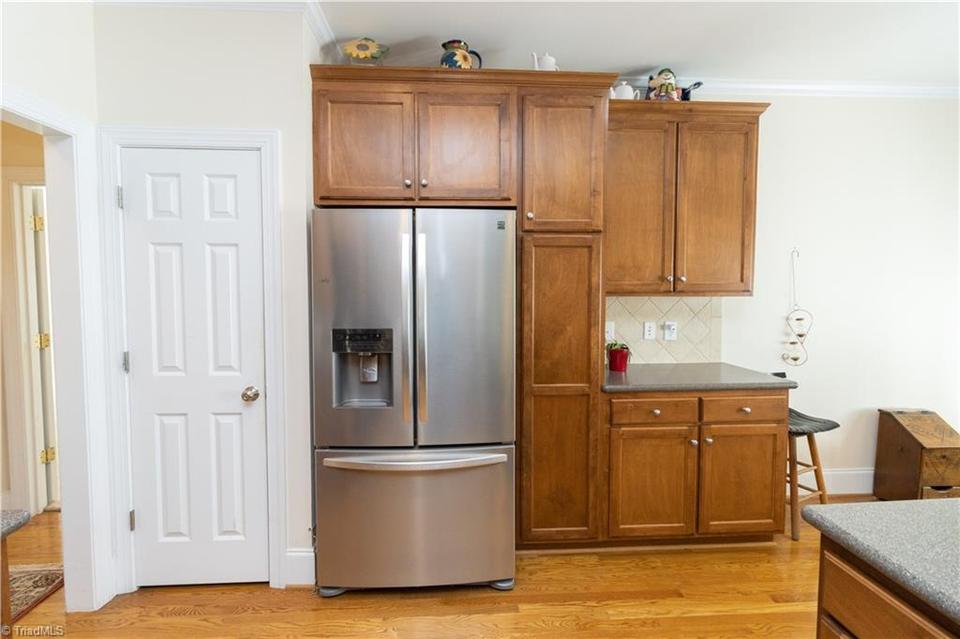 5903 Fleming Terrace Rd, Greensboro, NC 27410 photo 20