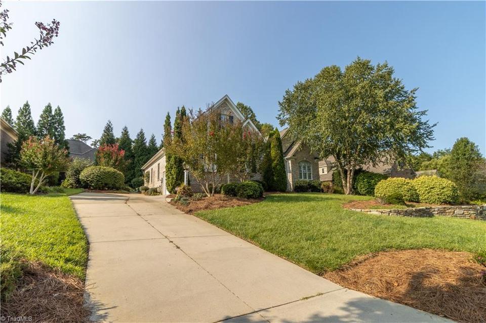  5903 Fleming Terrace Rd, Greensboro, NC 27410 photo 3