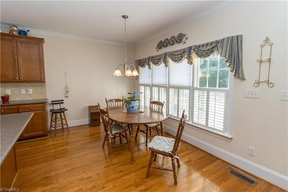  5903 Fleming Terrace Rd, Greensboro, NC 27410 photo 15