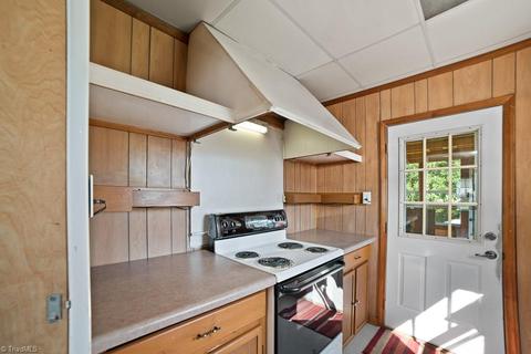 202 W Springfield Rd, High Point, NC 27263 photo 19