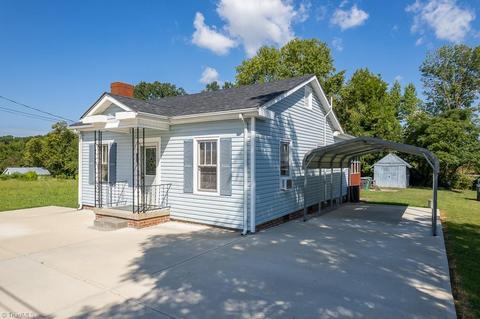 202 W Springfield Rd, High Point, NC 27263 photo 3