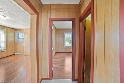 202 W Springfield Rd, High Point, NC 27263 photo 8