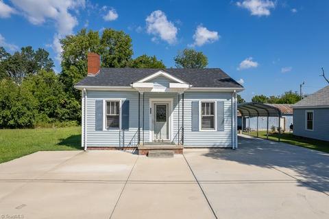 202 W Springfield Rd, High Point, NC 27263 photo 2