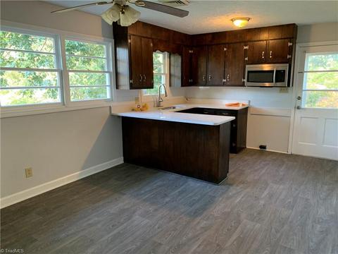 2203 E Stadium Dr, Eden, NC 27288 photo 4