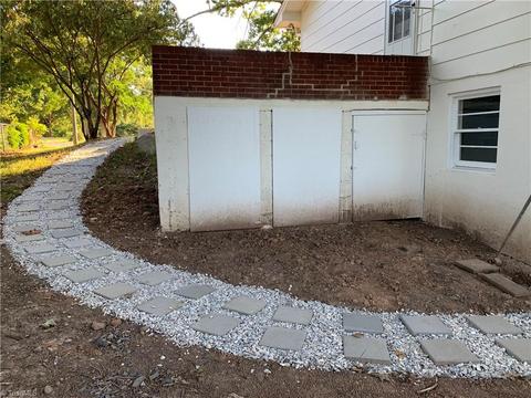 2203 E Stadium Dr, Eden, NC 27288 photo 11