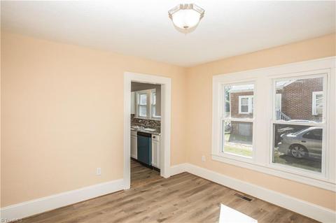 611 Stone Pl, High Point, NC 27262 photo 11