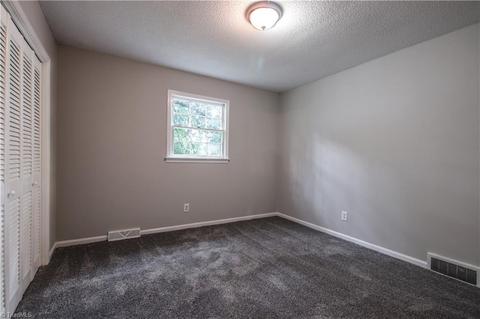 3100 Covedale St, High Point, NC 27265 photo 17