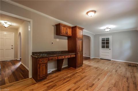 3100 Covedale St, High Point, NC 27265 photo 10