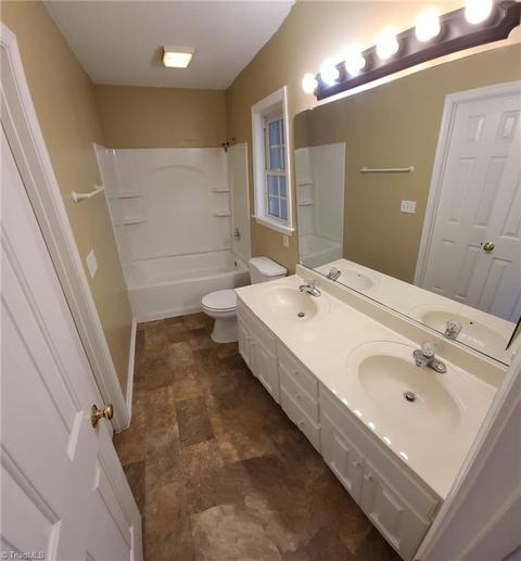 3588 Bent Trace Dr, High Point, NC 27265 photo 9
