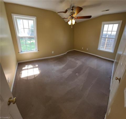 3588 Bent Trace Dr, High Point, NC 27265 photo 10